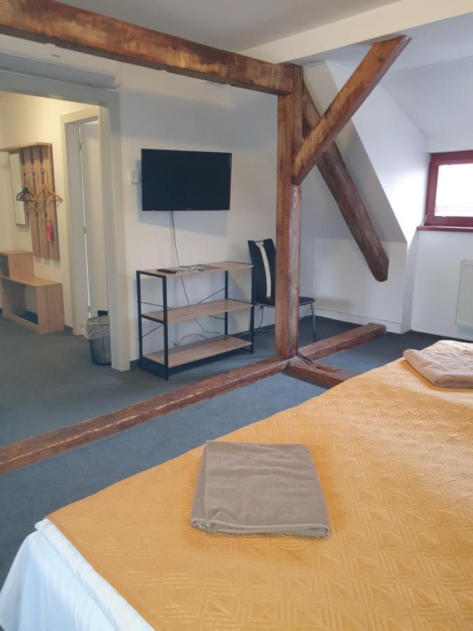 Pension U Tří sedláků Ceske Budejovice Exterior foto
