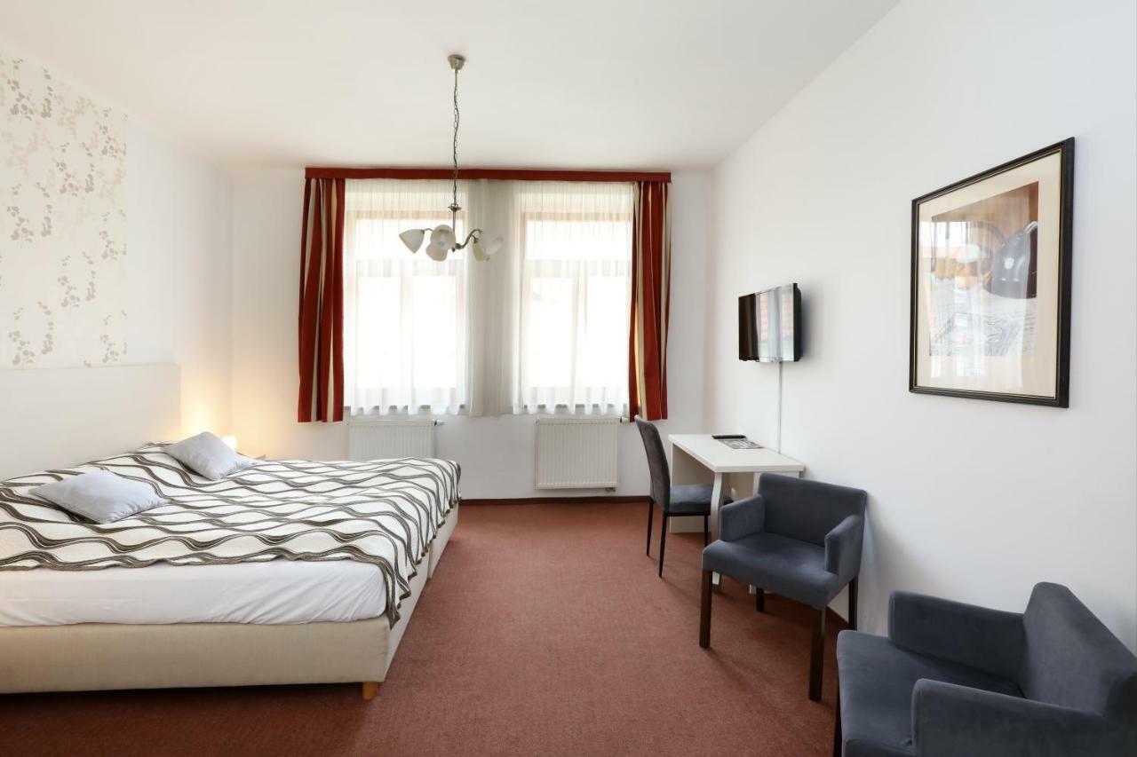 Pension U Tří sedláků Ceske Budejovice Exterior foto