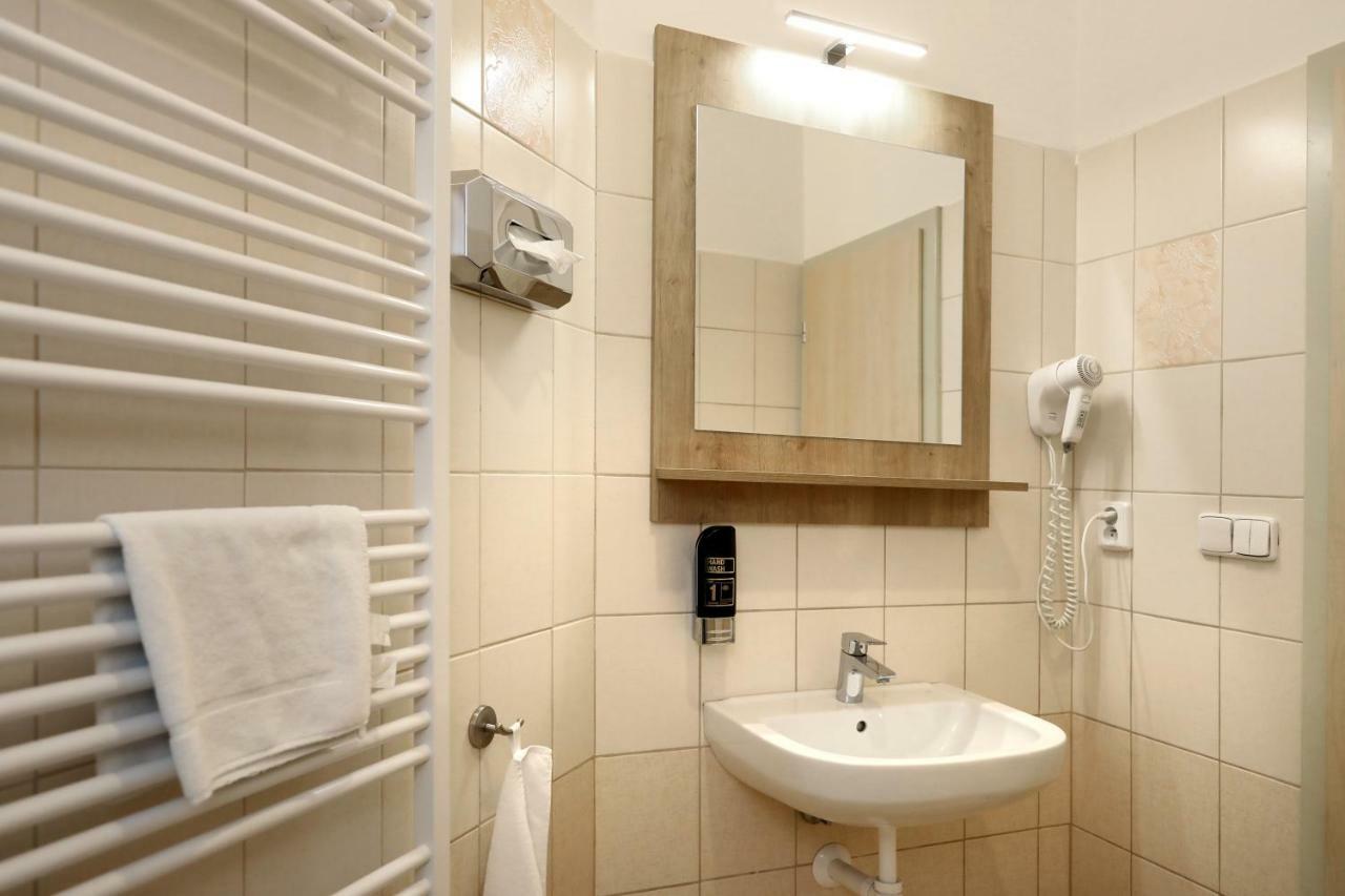 Pension U Tří sedláků Ceske Budejovice Exterior foto